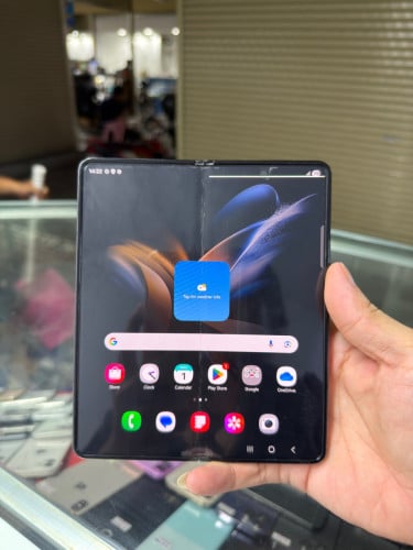 Samsung Fold 4 ក្រុមហ៊ុន សុីម២ Ram12GB HD512GB Phone Condition 90% , អុច&ឆ្នូតអេក្រង់ក្នុង