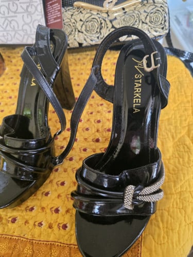 Shose