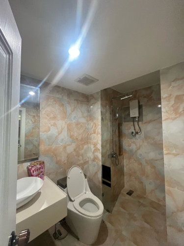 STUDIO ROOM AVAILABLE TK