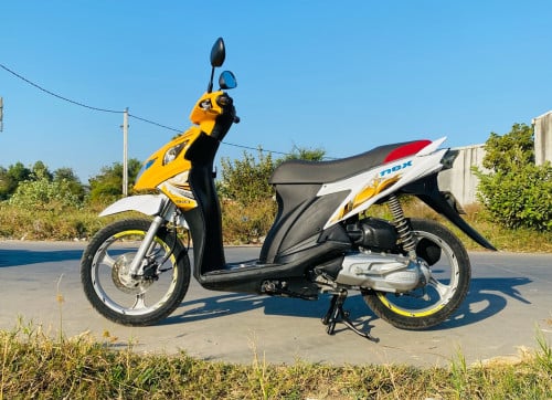 Suzuki Nex