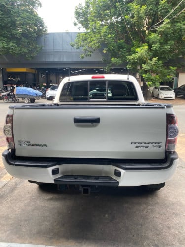 Tacoma 2013 ប៉ុង១