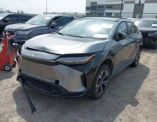 Toyota BZ4X ឆ្នាំ​ 2023