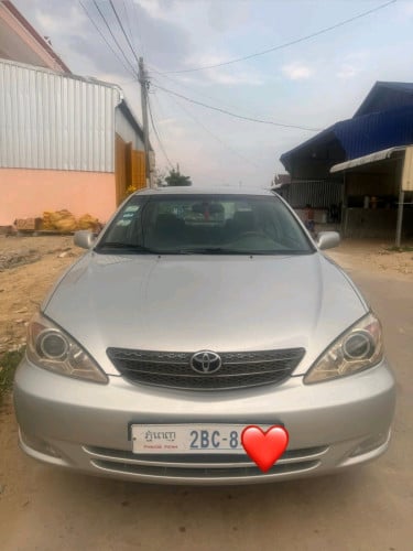 Toyota Camry 2003 xle ពណ៌ប្រាក់