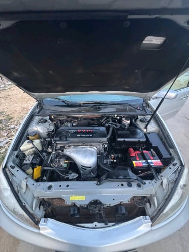 Toyota Camry 2003 xle ពណ៌ប្រាក់