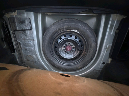 Toyota Camry 2003 xle ពណ៌ប្រាក់