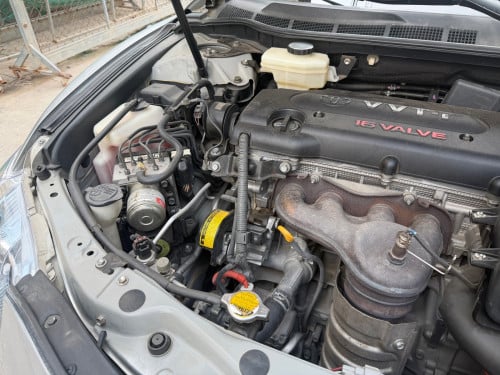 Toyota Camry Hybrid full