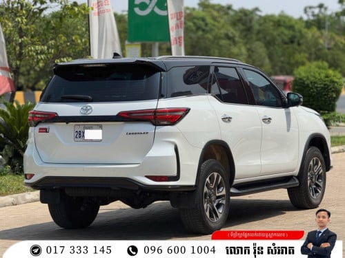 TOYOTA FORTUNER LEGENDER 2023