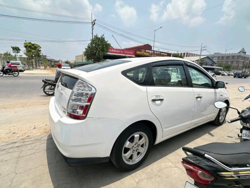 Toyota Prius 2007 full no map
