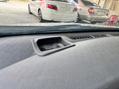 Toyota Prius 2013 option 4 Delux solar Full