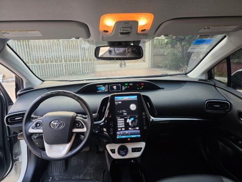Toyota Prius Prime Advance for Rent