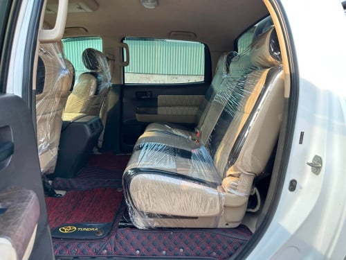 Tundra 2008 ឡើង 2021 ប៉ុង2  full options មានឡាយសិន ឡានស្អាត អត់បុក