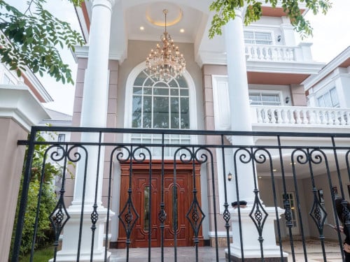 Villa Prince for rent at Peng Houth 60m Somdac Hun Sen Blvd