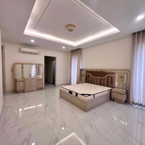 Villa Queen for rent at Peng Houth 60m Somdac Hun Sen Blvd