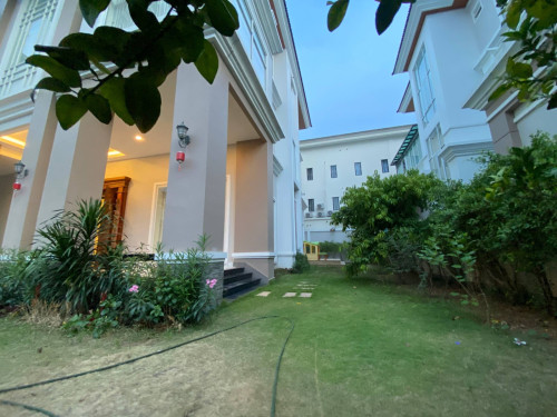 Villa Queen for rent at Peng Houth 60m Somdac Hun Sen Blvd