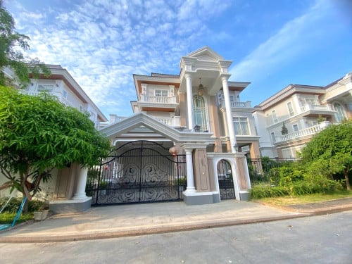 Villa Queen for rent at Peng Houth 60m Somdac Hun Sen Blvd