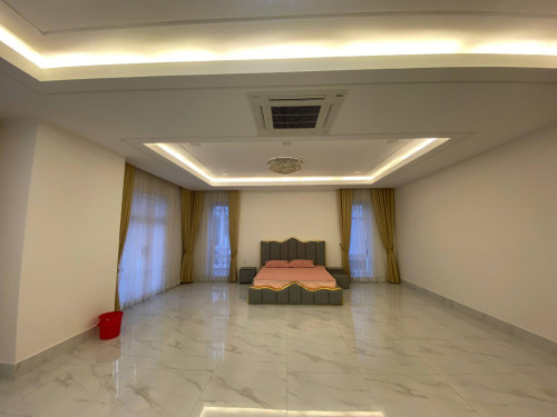 Villa Queen for rent at Peng Houth 60m Somdac Hun Sen Blvd