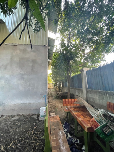 WAREHOUSE & LAND FOR SALE