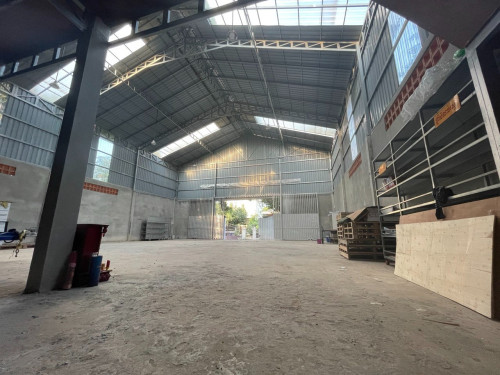 WAREHOUSE & LAND FOR SALE