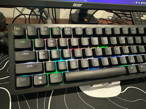 XPG Sorcerer Mini មួយទឹកស្អាត