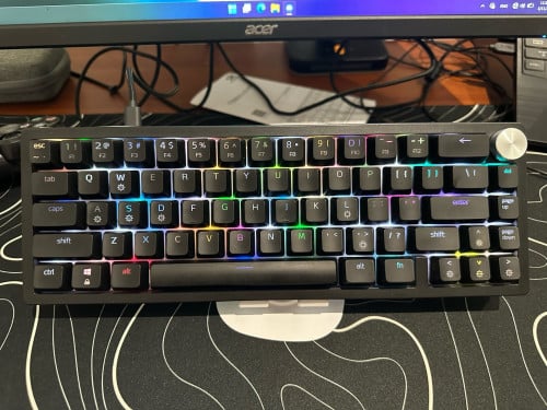 XPG Sorcerer Mini មួយទឹកស្អាត