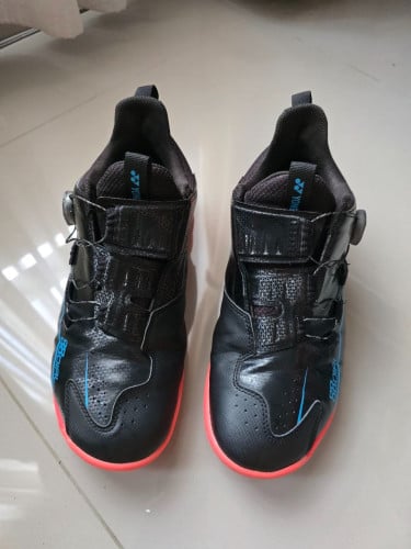 ស្បែកជើងលេងសីហ្ស៊ីន Yonex Original Shoes សម្រាប់លក់