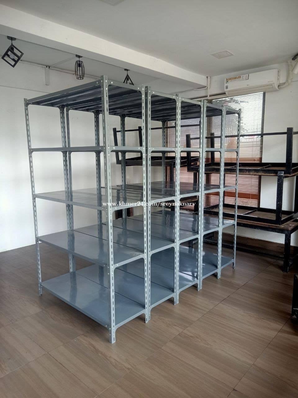 ធ្នើ ខ្ចៅ