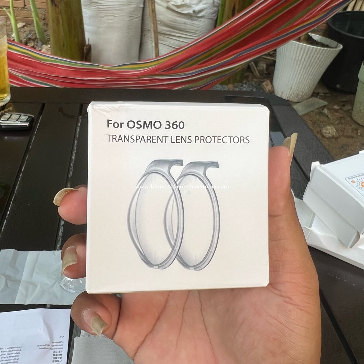 លេនosmo360