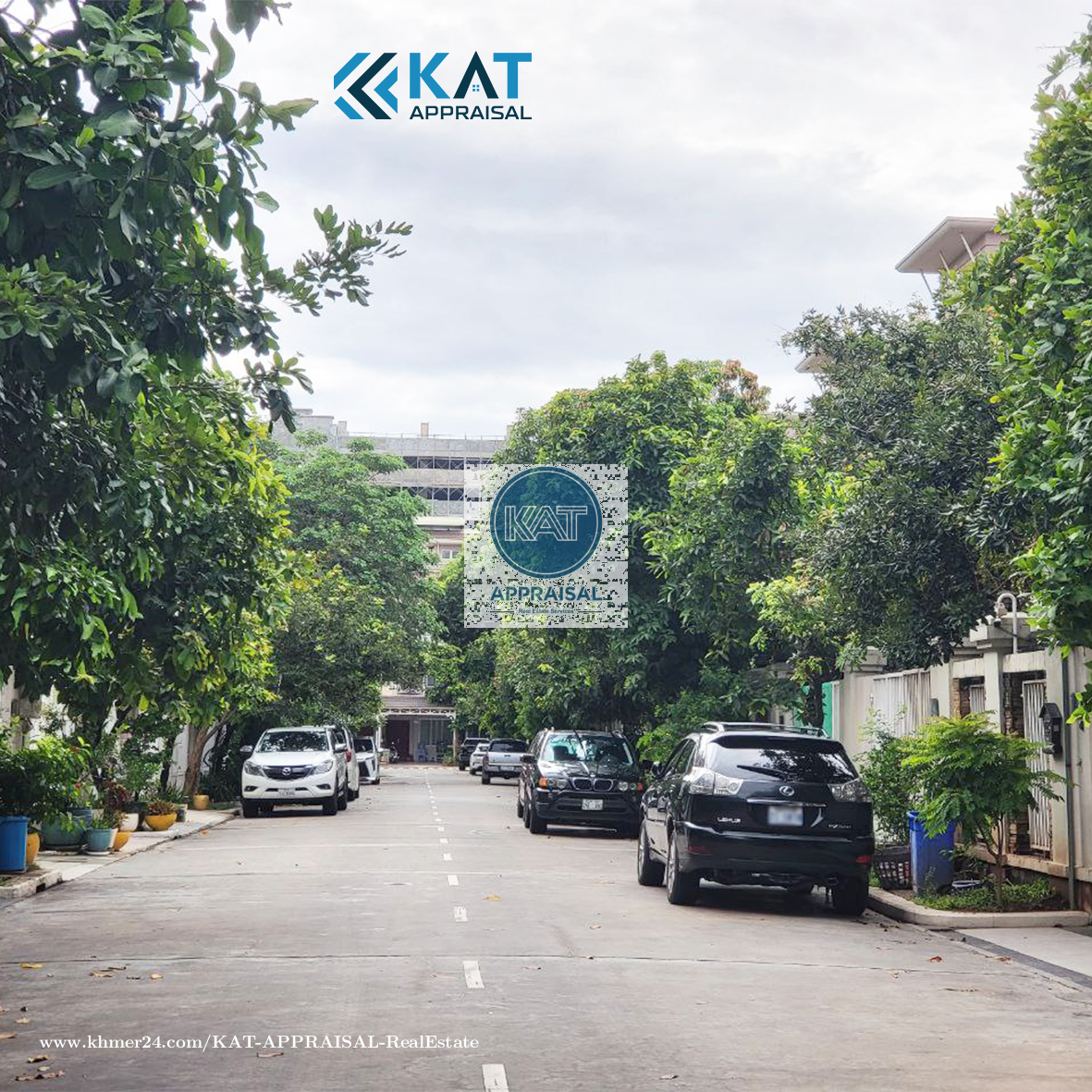 វីឡាភ្លោះ ពីជាប់គ្នាសម្រាប់ជួល | Twin A Villa For Rent