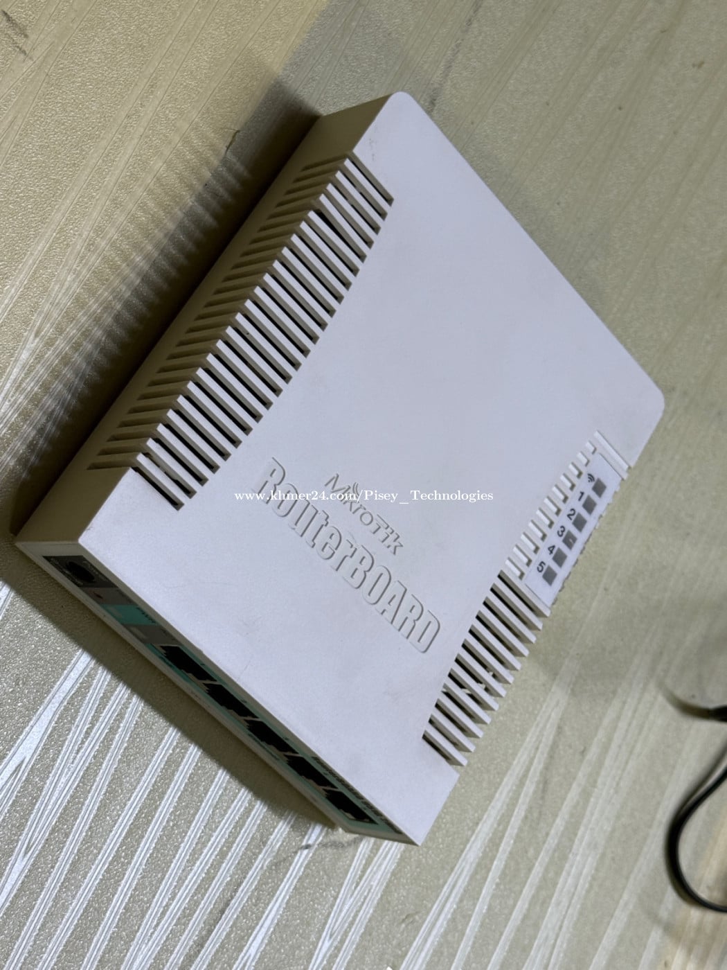 Mikrotik Router Board RB951G-2hnD