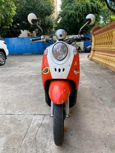 ជិះស្រួលមូរស្ទុះតាមដៃ