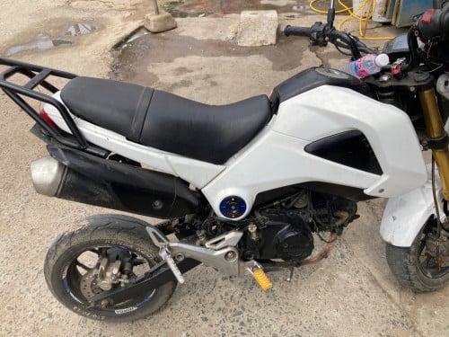 ម៉ូតូលក់ ប្រញាប់លុយ