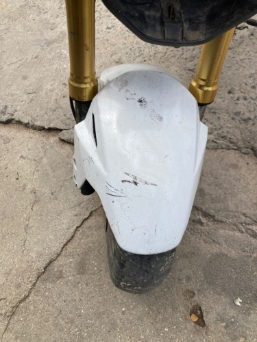 ម៉ូតូលក់ ប្រញាប់លុយ