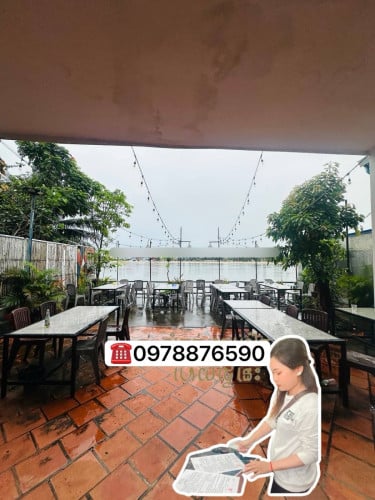 ដីហាងជាប់មាត់ព្រែកកំពត