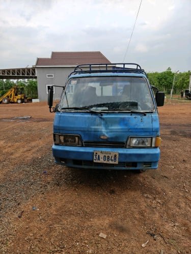 ឡានលក់ចរចារបានតិចតួច