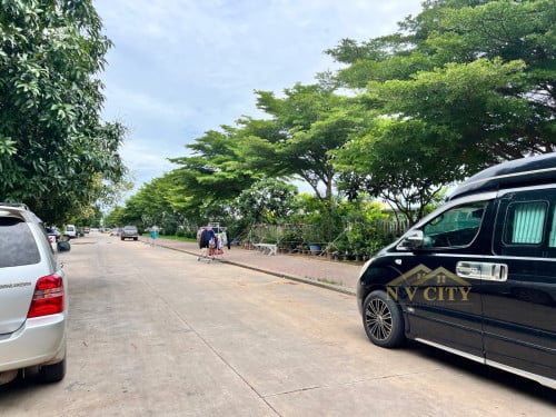 ផ្ទះលក់ ក្នុងបុរីពិភពថ្មី ចំការដូង1