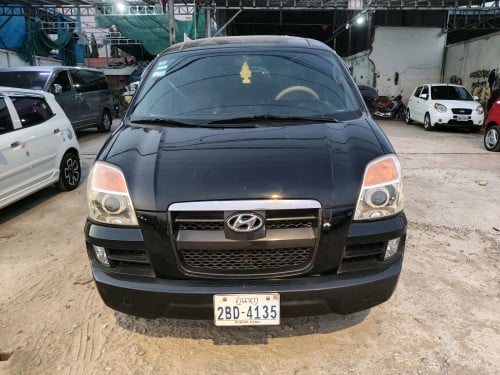 ឡានលក់ស្តារេចឆ្នាំ2004 ឡានស្អាត