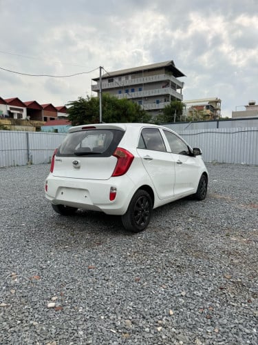 $8,050 Kia Morning 2013