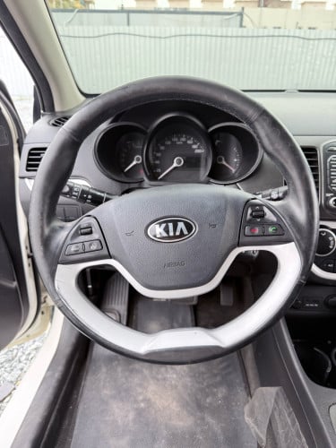 $8,050 Kia Morning 2013
