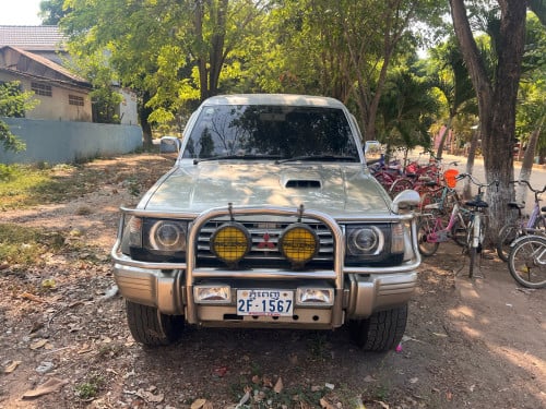 ឡានលក់ Brand : Mitsubishi PAJERO