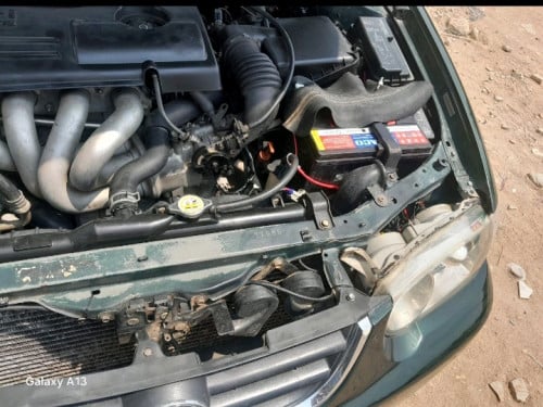 លក់ corolla  ឡាននៅសាច់ដែកស្អាត