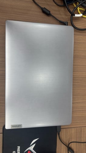 លក់Laptop ប្រញាប់លុយ