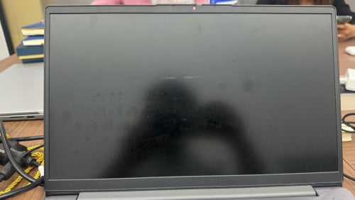 លក់Laptop ប្រញាប់លុយ
