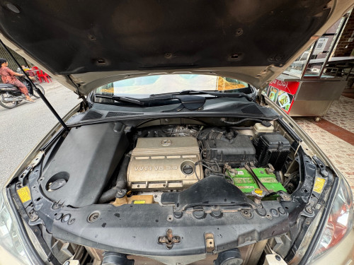 ឡាន​លក់​lexus​Rx330 full ប៉ុង 2 ឆ្នាំ​ផលិត​205