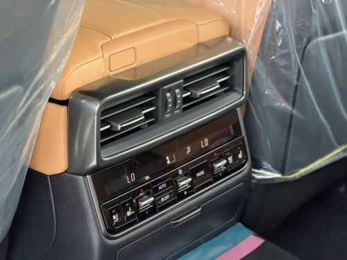 មកមុន បានមុន! LX700h Urban 2026 នាំចូលដោយក្រុមហ៊ុន
