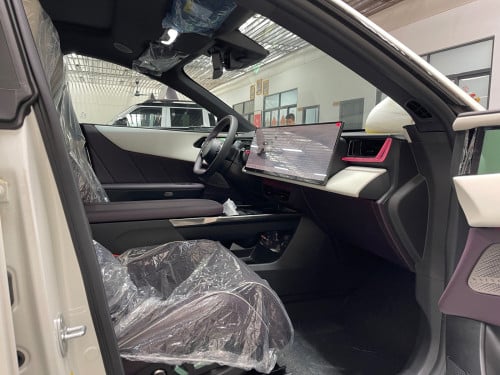 🩷Mazda ez60 option2 ពណ៌ស ខ្លាញ់គោ តម្លៃ36800$🩷ថែមជូនបីមុខ និងការធានា