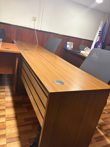 តុOffice មាន2