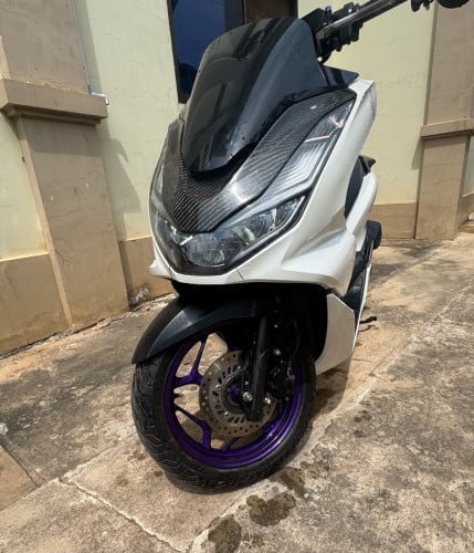 លក់ PCX 125 2022 ម៉ូតូជប៉ុនម្ចាស់ដេីម $2700