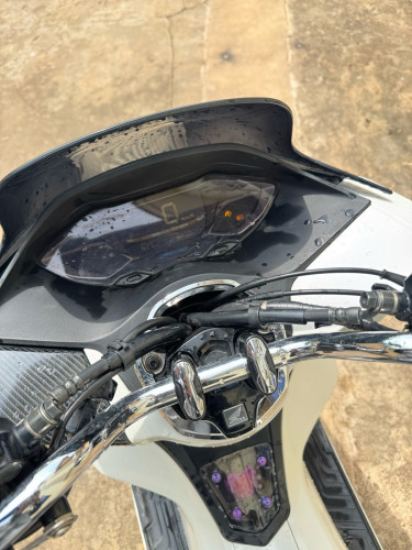 លក់ PCX 125 2022 ម៉ូតូជប៉ុនម្ចាស់ដេីម $2700