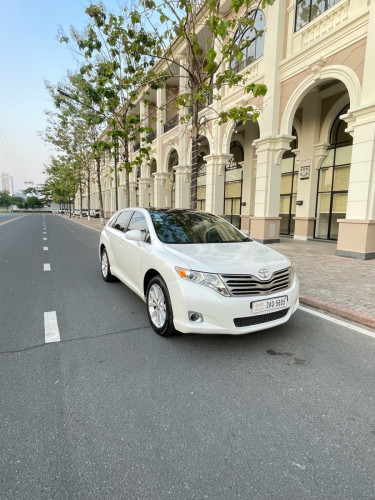 ឡានលក់ Toyota Vanza 2010 V4 pong1 full option👉បើកតំបូល សោរប្រើស្មាតឃី