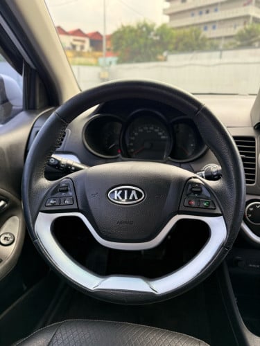 🎯Kia Morning ឆ្នាំ 2012 $8,350